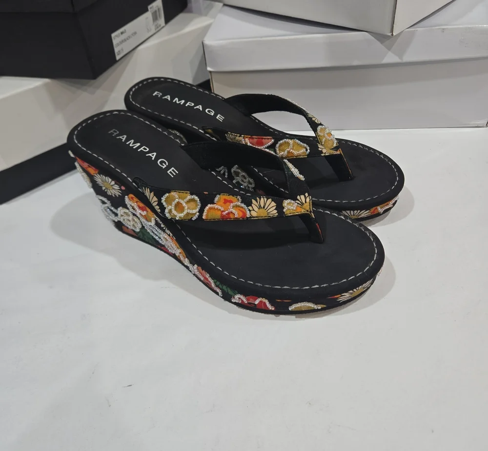 Y2k Vintage 90's Rampage Black Floral Embroidered W/beads Wedge Flip Flops